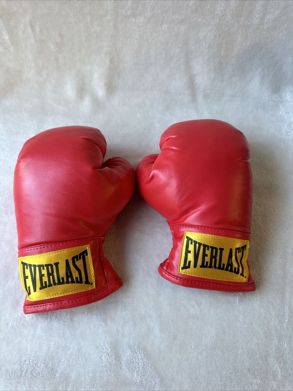 EVERLAST Boxing Gloves Youth S/M Laceless Heavy Bag Training Classic RED Gift